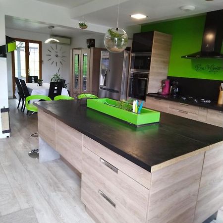 Agreable Chambre Double Avec Salle D'Eau Privative Le Mesnil-Theribus Exteriér fotografie